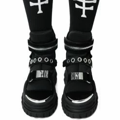 Bottes à Plateforme Killstar - Hunter 10 Bottes à Plateforme Killstar - Hunter -Hoodies & Sweatshirts Soldes bottes r plateforme killstar hunter3